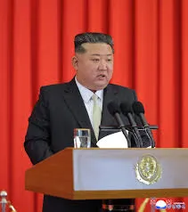 김정은 “우리 국가의 절대적 지위 되돌릴 수 없어”